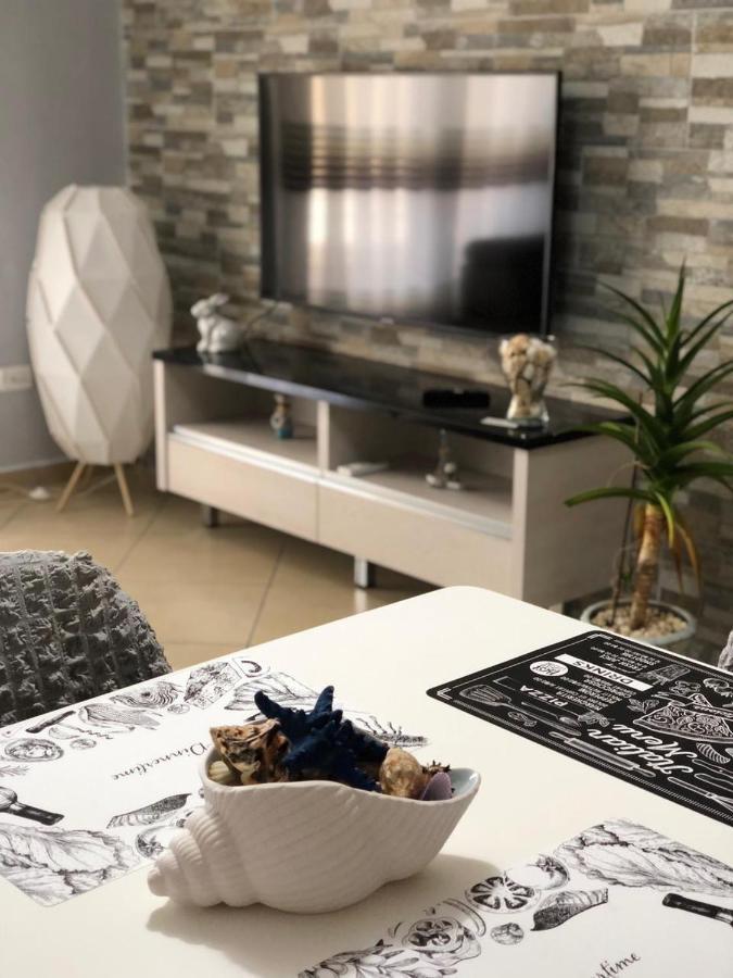 Sunset Apartments Lungomare Avlonya Dış mekan fotoğraf
