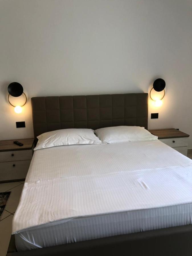 Sunset Apartments Lungomare Avlonya Dış mekan fotoğraf