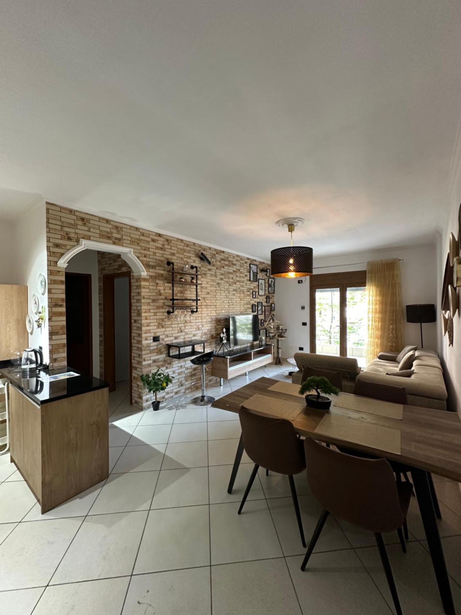Sunset Apartments Lungomare Avlonya Dış mekan fotoğraf