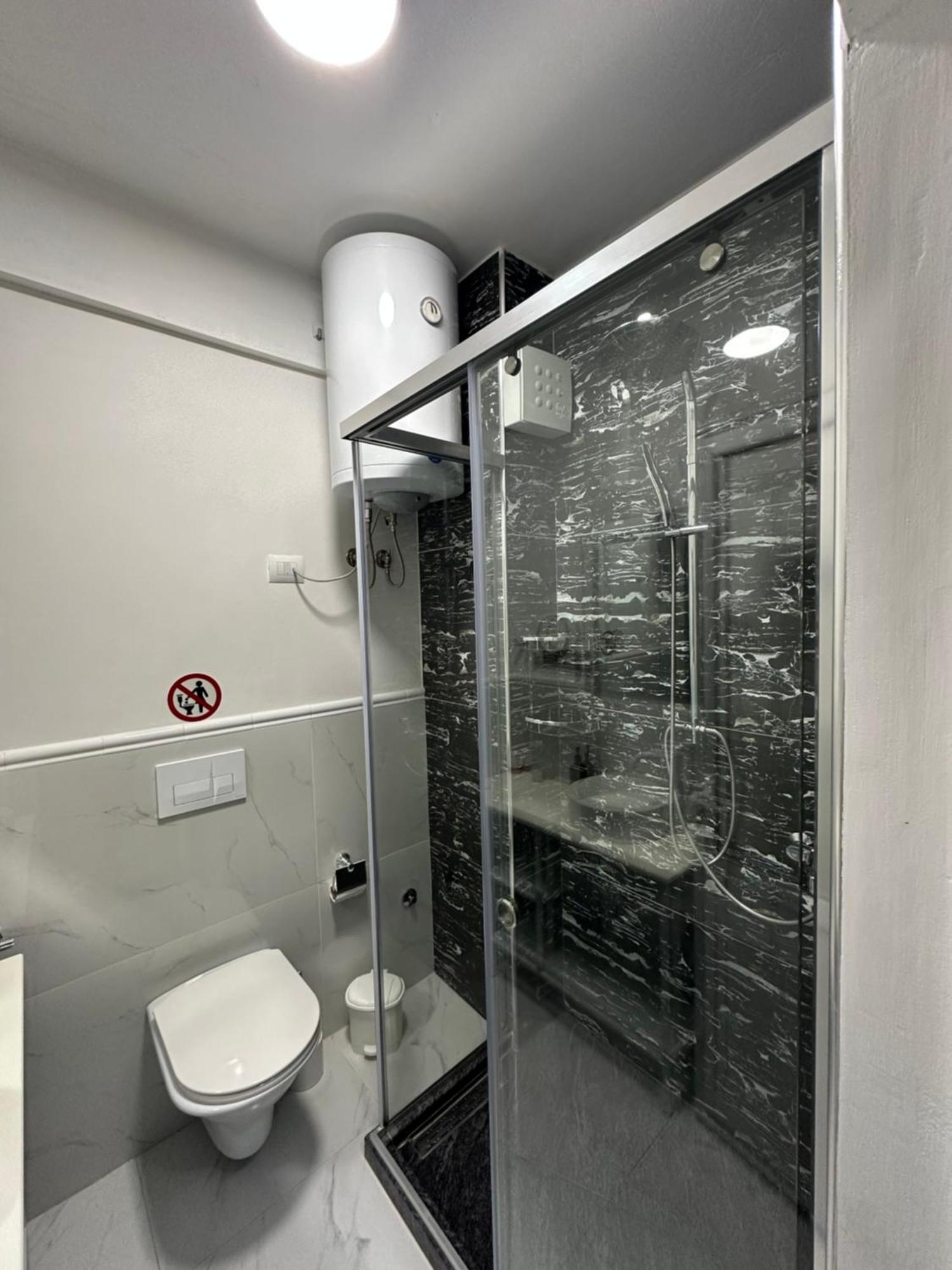 Sunset Apartments Lungomare Avlonya Dış mekan fotoğraf
